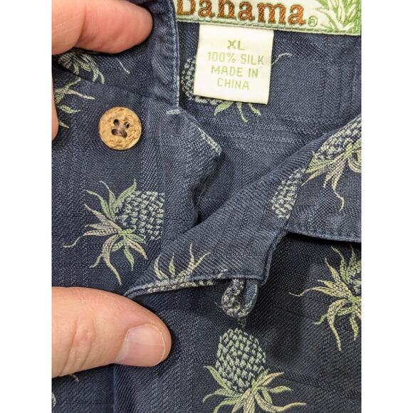 Tommy Bahama Silk Shirt Mens XL Loop Collar Allover Print Pineapple Navy - Picture 5 of 11
